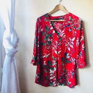 Medium blouse-beautiful floral print